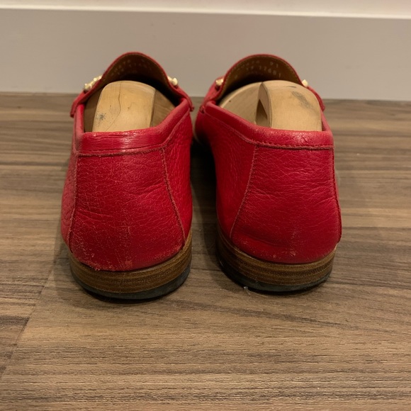 Red leather Italian Loafers with gold buckles - Picture 4 of 6